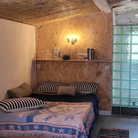Cabanon En Pierre - Vue Sur Country house *